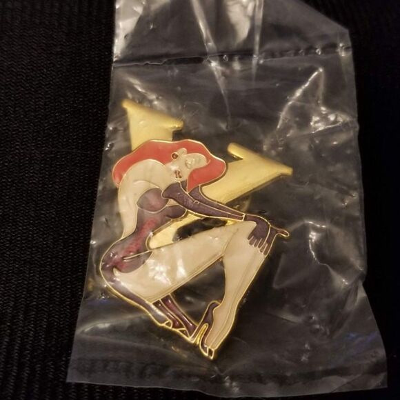 Jessica Rabbit Pin Sexy Seated Letter Y Glamour Disney Roger Rabbit Vintage - Picture 7 of 7